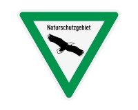 Schild - Naturschutzgebiet Wald mit Greifvogel